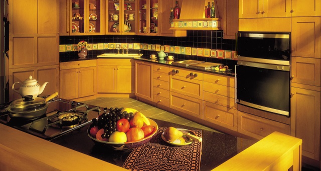 憧れのアンティークな輸入オーダーキッチン3