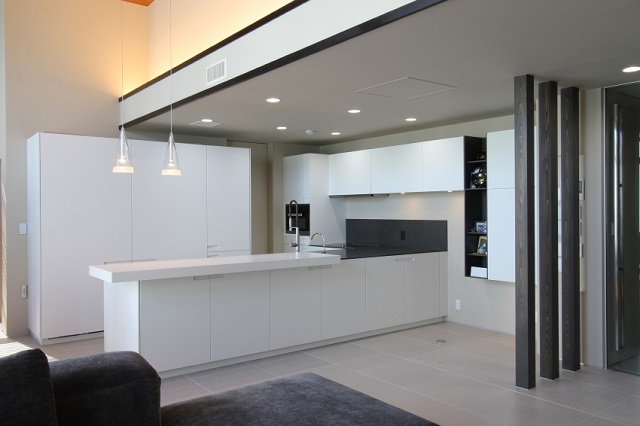 ペニンシュラのオーダーキッチン1