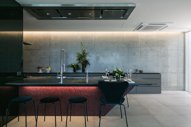 カウンターテーブル付きキッチン1