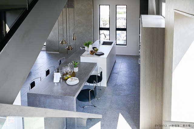 カウンターテーブル付きキッチン3